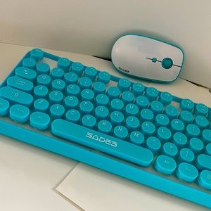 Wireless keyboard and mouse